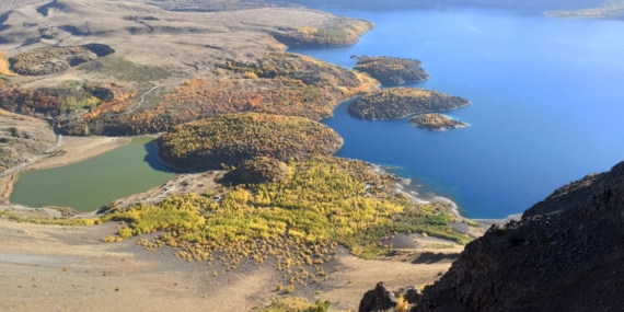 Doğaseverler Nemrut Dağı’nda temizlik yaptı-Video