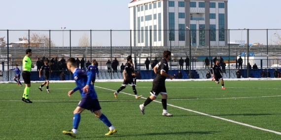 Vangölü Sportif Faaliyetleri Spor Kulübü ambargoya rağmen galip