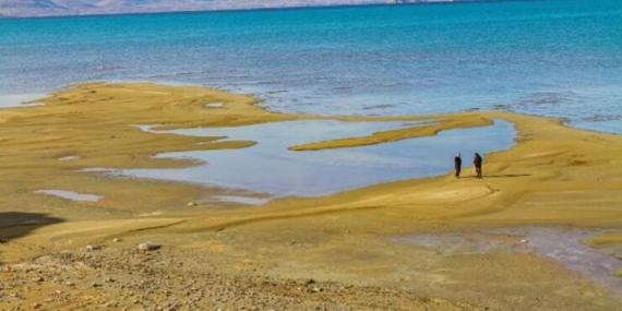 Van Gölü’ndeki çekilme fotoğraflarda