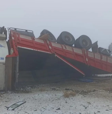 Kars’ta yoğun kar yağışı ve sis Uçak seferleri iptal  