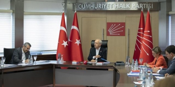 Abdulbaki Erdoğmuş :CHP’de değişim mümkün mü?