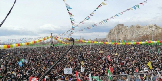 Van’da gündem Newroz