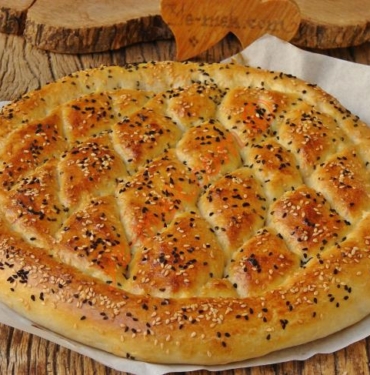 sutlu-ramazan-pidesi-resimli-yemek-tarifi(19)