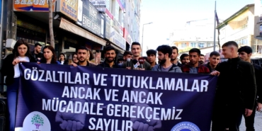 HDP Gençlik Meclisi üyelerinin tutuklanması Van’da protesto edildi