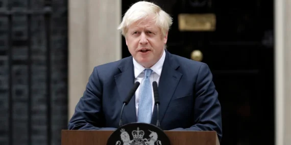 Serokwezîrê Birîtanyayê Johnson îstifa kir