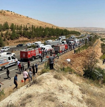 gaziantep-nizip-son-dakika-kaza-haberleri-kaza-nasil-oldu-kac-kisi-oldu-iste-olenlerin-isimleri-ilk-goruntuler-1660989110680