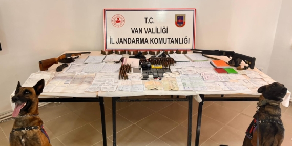 Van’da tefecilere operasyon: 10 kişi tutuklandı