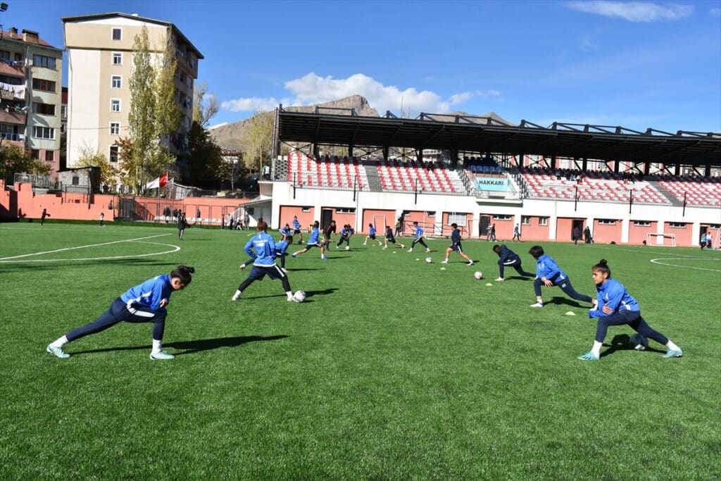 Armanca Tîma Jinan a Hakkarîgucu şampiyoniye - Armanca Tima Jinan a Hakkarigucu sampiyoniye 5