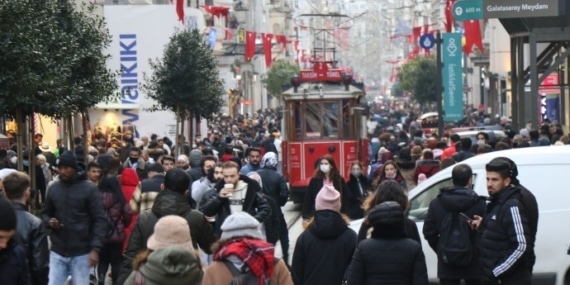 Patlamanın yaşandığı İstiklal’de etkinlikler yasaklandı