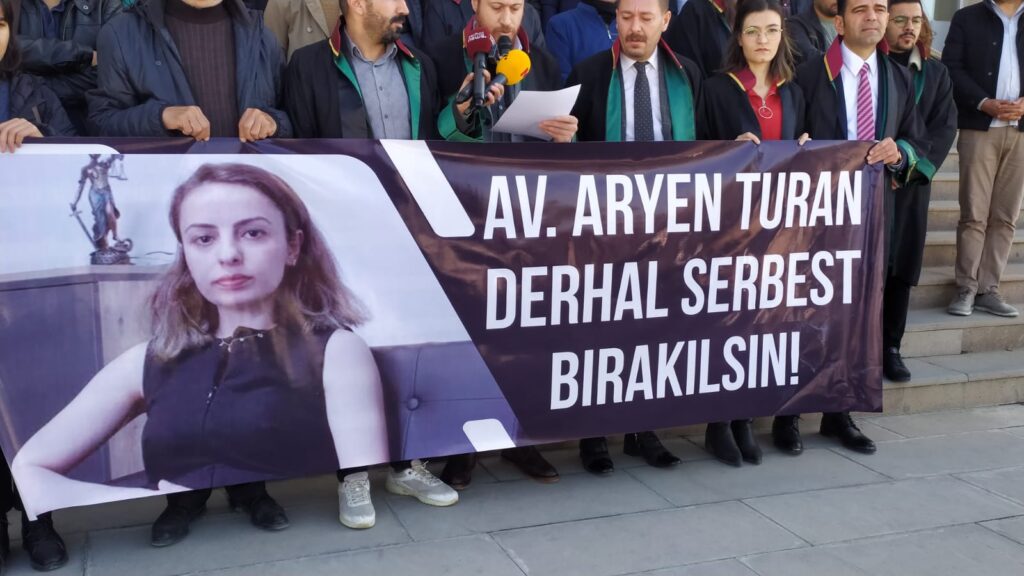 Van Barosu Avukat Turan’ın gözaltına alınmasını kınadı - ohd van barosu 2