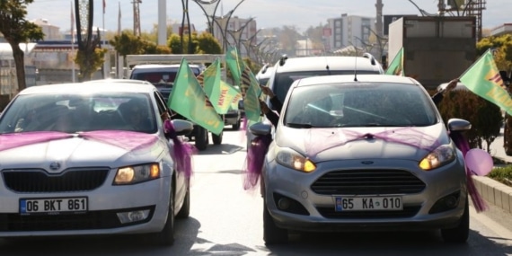 Van ve Hakkari’de kadınlar 25 Kasım etkinliğinde buluştu