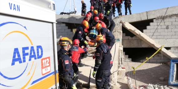 Van’da deprem tatbikatı yapıldı