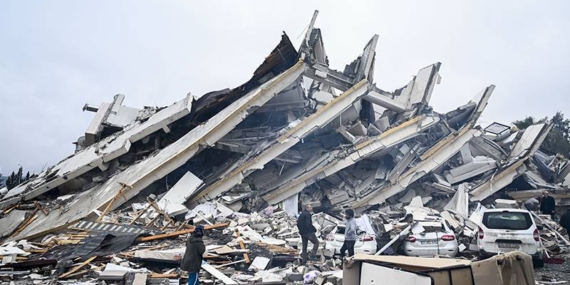 Depremlerde can kaybı 40 bin 642’ye yükseldi