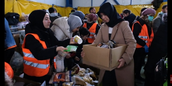 Van’da yardım seferberliği sürüyor