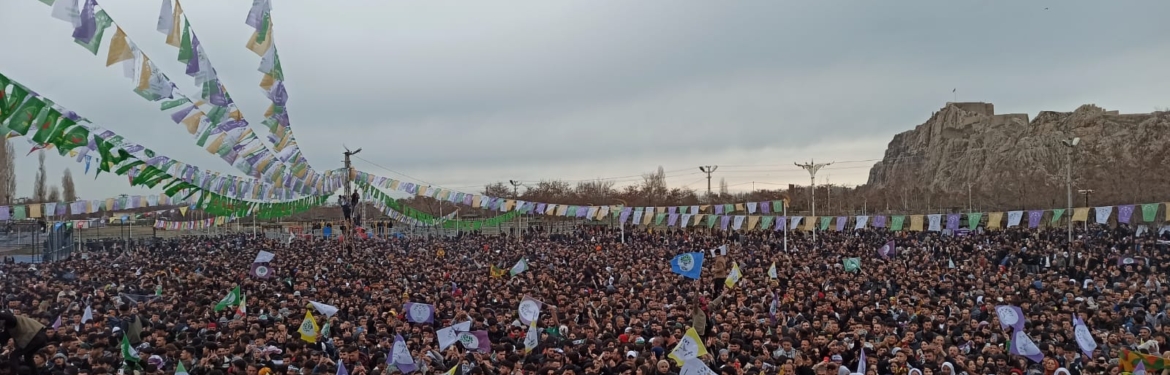 Van-Newroz-kutlama-3