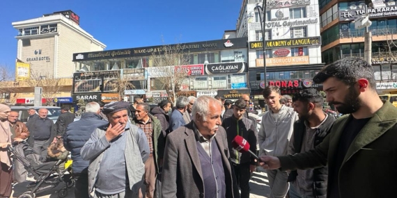 Evlerine gıda alamayan Vanlılar: İktidar değişmeli