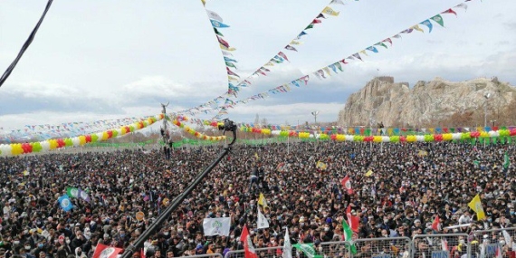 Kent kent Newroz programı