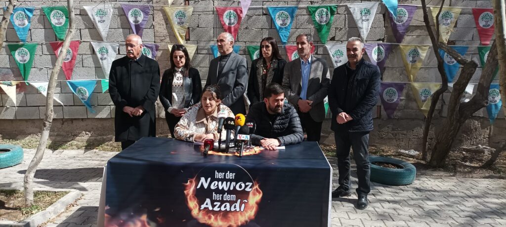 Van’da Newroz ateşi ‘Van Kalesi’nde yakılacak - van newroz aciklama 2