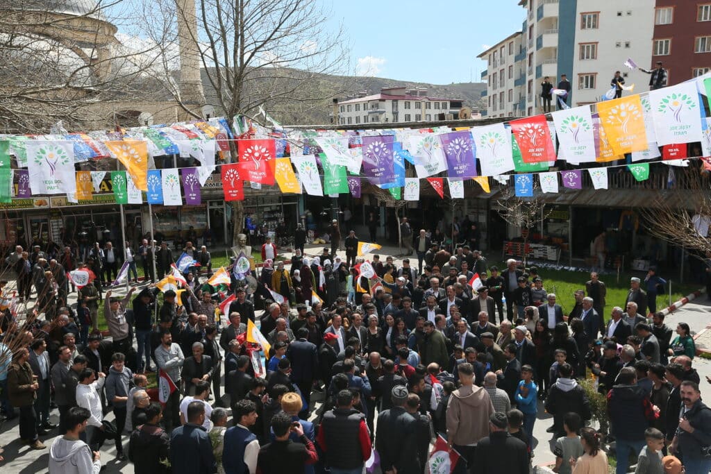 Yeşil Sol Bitlis’te: Tek adam rejimi kaybedecek - Btls 17 04 2023 hizan bulusma6