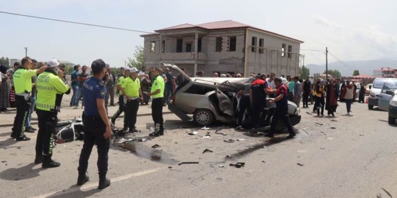 Trafik kazası can aldı: 1’i bebek 3 ölü