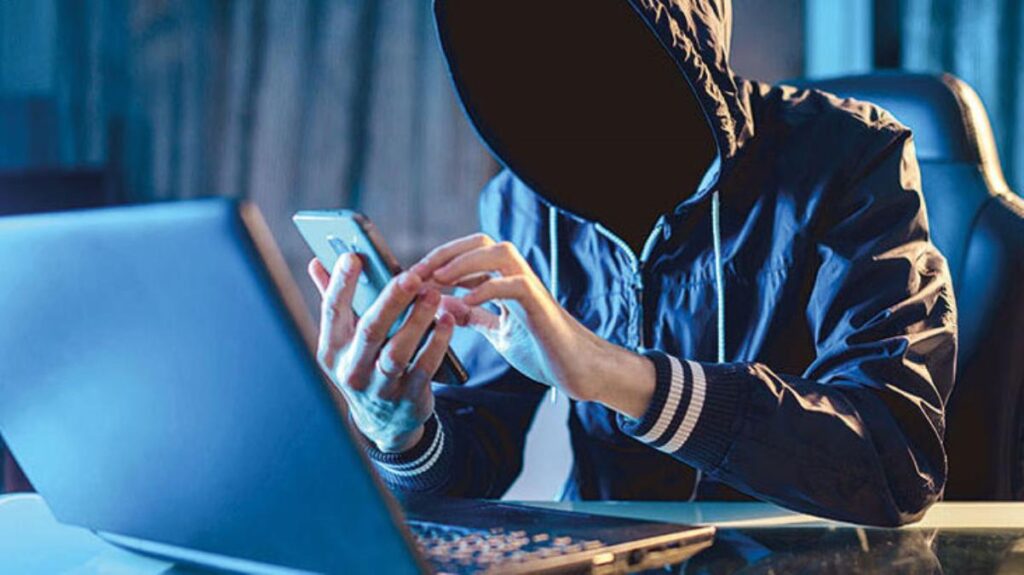 Telefonunuzun dinlendiğinizi nasıl anlarsınız? - Suriyeli hacker sebekesi cokertildi 2