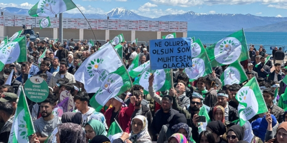 Erciş’te Yeşil Sol rüzgarı: Biz kazanınca ülkedeki tüm emekçiler kazanacak