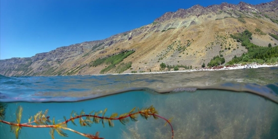 Nemrut Krater Gölü su altından ve havadan görüntülendi