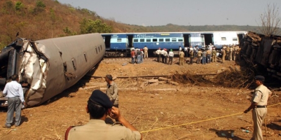 Tren kazasında ölü sayısı 288’e yükseldi