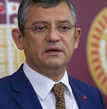 özgür özel