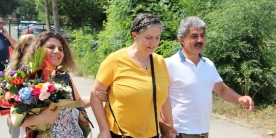 30 yıllık hasta tutuklu Songül Bağatır tahliye edildi