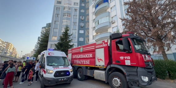 Apartmanda yangın: 3’ü çocuk 5 kişi dumandan etkilendi