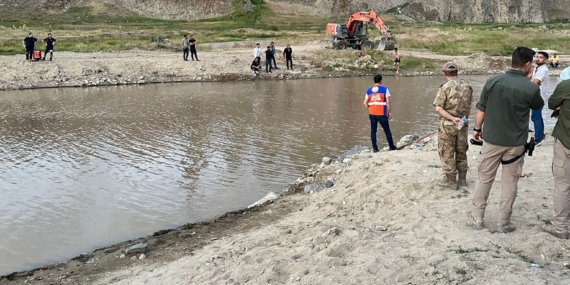 Ağrı’da İranlı çocuk Murat Nehri’ne düşerek boğuldu