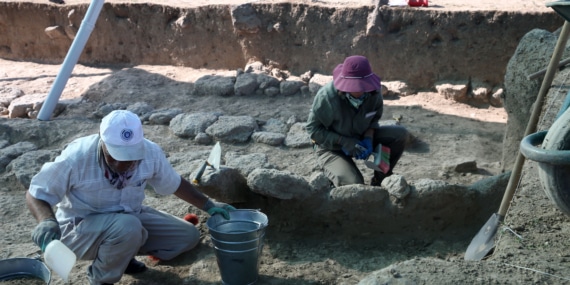 Malazgirt Savaşı alanının tespiti için 15 mezar açıldı