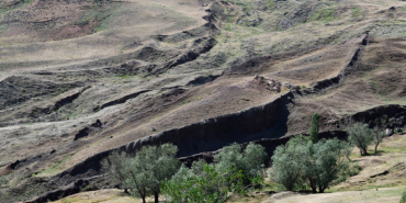 Ağrı'da "Nuh Tufanı'nın Ağrı Dağı'ndaki Arkeolojik İzleri" konuşuldu