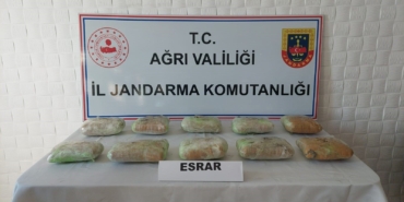 Gürbulak Gümrük Kapısı'nda bir tırda 10 kilo 580 gram uyuşturucu bulundu