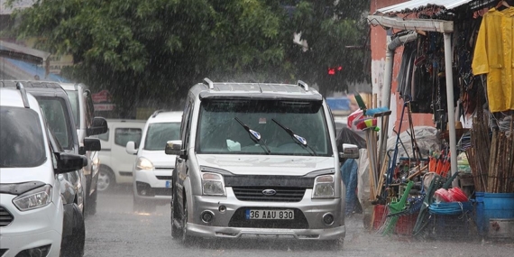 Kars’ta Temmuz’da sağanak ve dolu