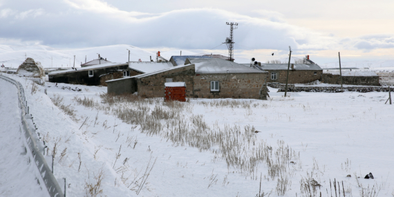 Erzurum, Ardahan ve Kars’ta 146 yerleşim yerine ulaşım sağlanamıyor