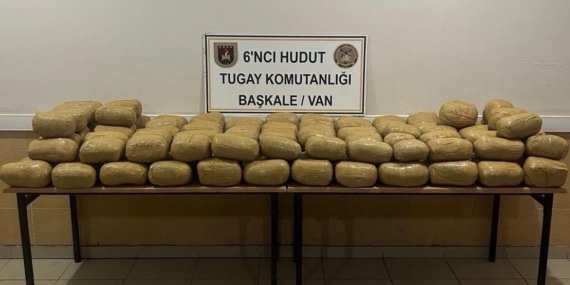 Van sınırında 143 kilogram uyuşturucu ele geçirildi