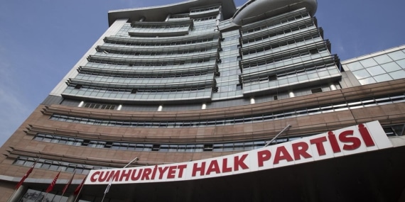 CHP, Van Büyükşehir ve ilçe belediye başkan adaylarını açıkladı