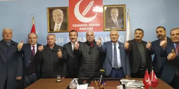 Van’da AKP’den toplu istifalar başladı