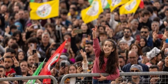 Fotoğraflarla Van Newroz kutlamaları