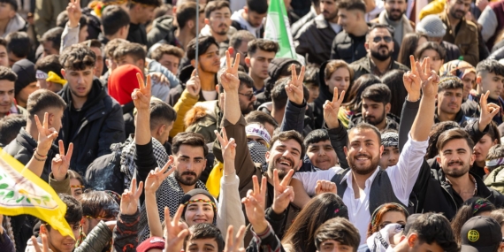 Vanlılar Newroz kutlaması için ne dedi?-Video