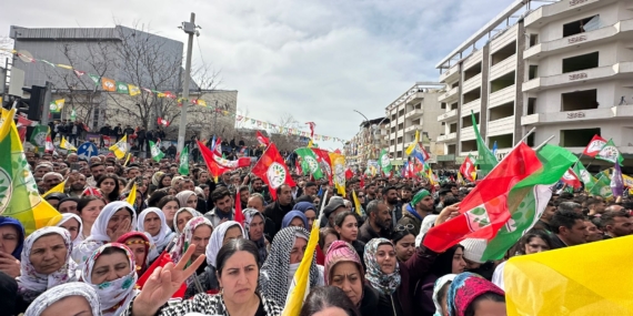 DEM Parti Van mitinginde ortak talep: Bekir Kaya’nın emanetini koruyacağız