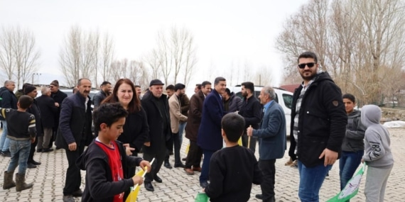 DEM Parti Van’da seçim çalışmalarını hızlandırdı