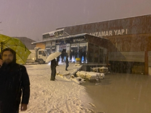 Van’da Sel felaketi: Şamram kanalı taştı evler su altında kaldı - sel van5