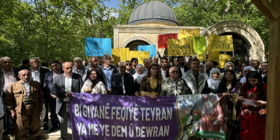 Feqîyê Teyran dergahında anadil çağrısı