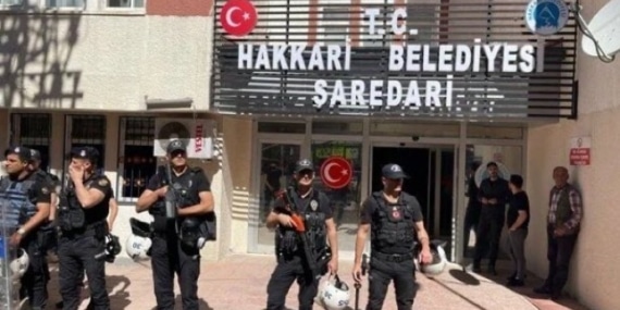 Siyasi partiler kayyıma karşı Hakkari’ye çıkarma yapacak