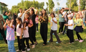 Video-Eşbaşkanlar Şedal ve Zeydan çocuk şenliğine katıldı: Ortaya renkli görüntüler çıktı - neslihan Sedal