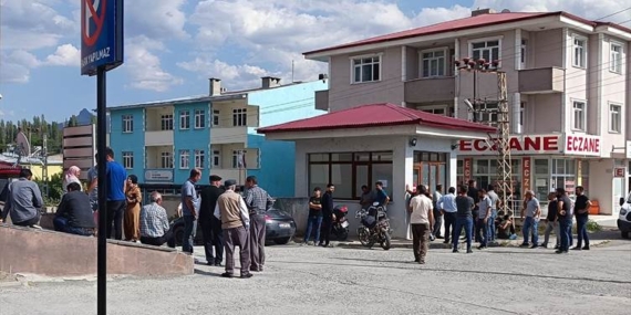 Li Qersê malbat li ser zeviyan pev çûn: Kuştiyek, 6 birîndar