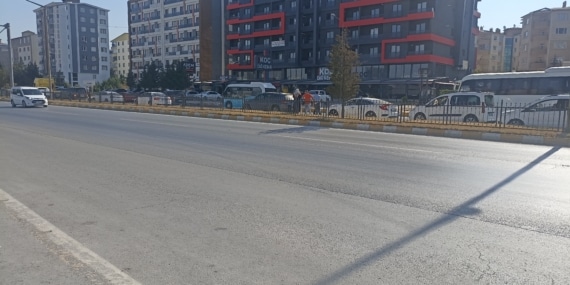 Van’da zincirleme trafik kazası: 7 araç hasar gördü